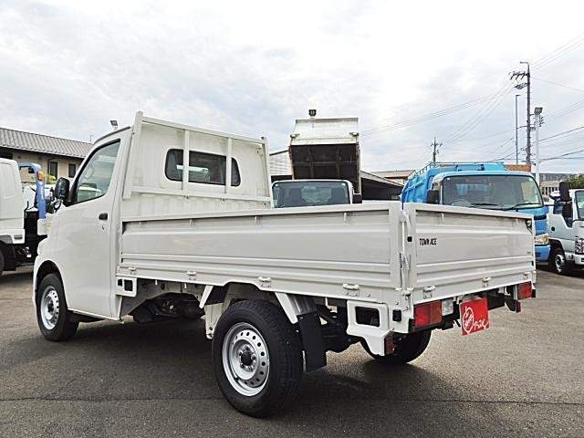 Ref:AUX-20193775 TOYOTA TOWNACE TRUCK 2023 - Image 13