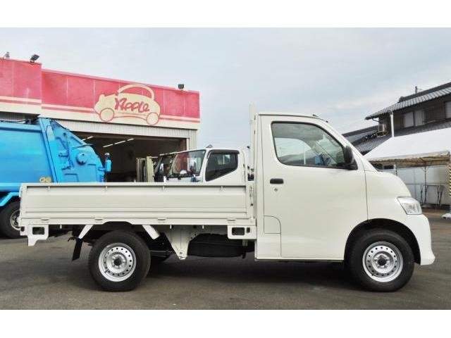 Ref:AUX-20193775 TOYOTA TOWNACE TRUCK 2023 - Image 4