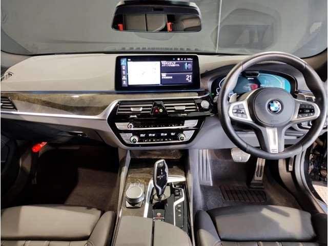 Ref:AUX-20201126 BMW 5 SERIES 2021 - Image 2