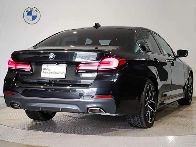 Ref:AUX-20201126 BMW 5 SERIES 2021 - Image 3