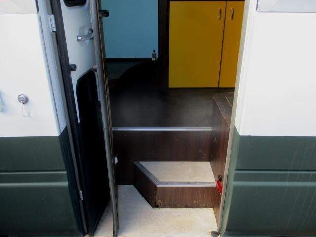 Ref:AUX-20214437 NISSAN CIVILIAN BUS 2000 - Image 17