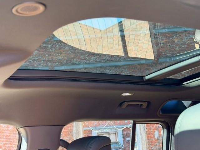 Ref:AUX-20214697 LAND ROVER DEFENDER 2024 - Image 2