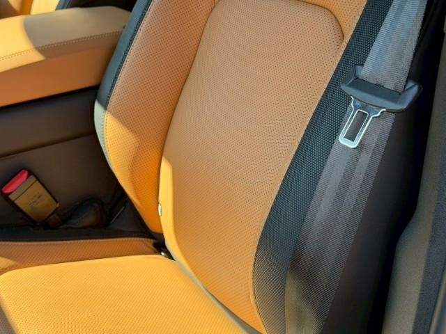 Ref:AUX-20214697 LAND ROVER DEFENDER 2024 - Image 13