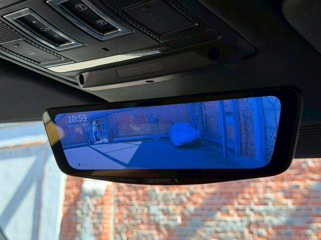 Ref:AUX-20214697 LAND ROVER DEFENDER 2024 - Image 3