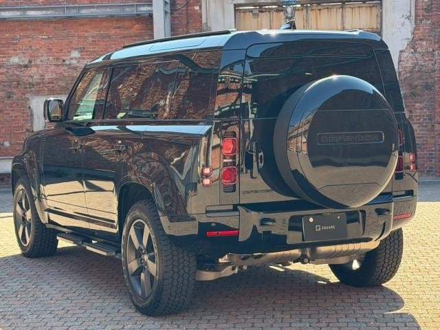 Ref:AUX-20214697 LAND ROVER DEFENDER 2024 - Image 8