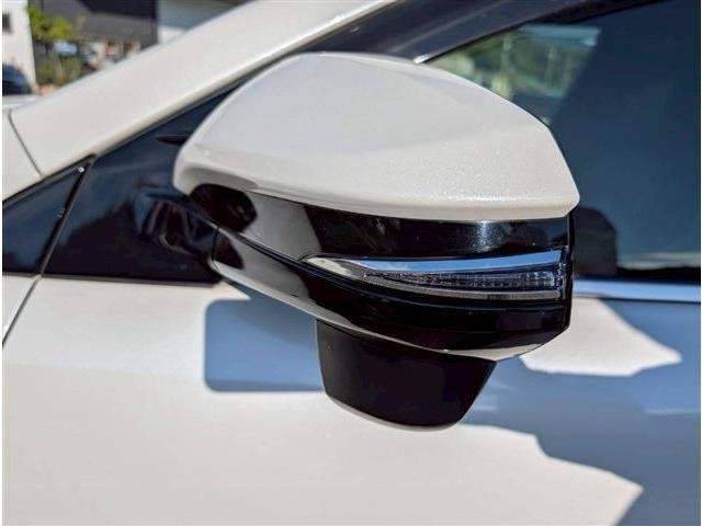 Ref:AUX-20214751 TOYOTA HARRIER HYBRID 2019 - Image 13