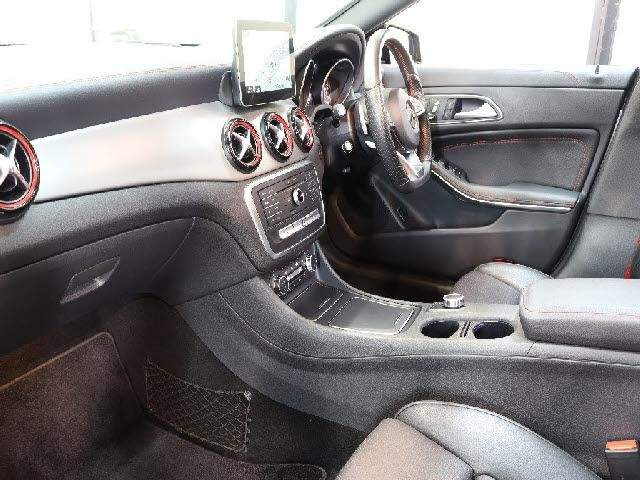 Ref:AUX-20218457 MERCEDES BENZ CLA-CLASS 2018 - Image 2