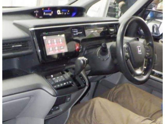 Ref:AUX-20221917 HONDA STEPWAGON 2015 - Image 3