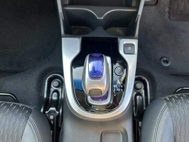 Ref:AUX-20232108 HONDA FIT HYBRID 2016 - Image 16