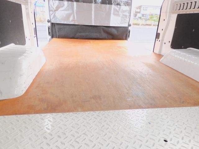 Ref:AUX-20239626 NISSAN NV350CARAVAN VAN 2019 - Image 18