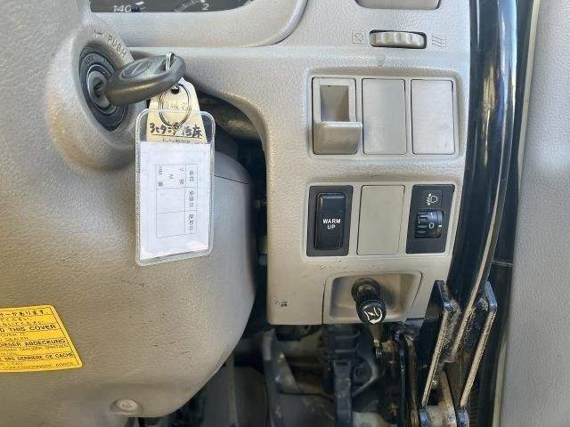 Ref:AUX-20249445 HINO DUTRO 2010 - Image 11