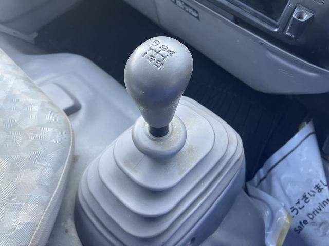 Ref:AUX-20249445 HINO DUTRO 2010 - Image 17