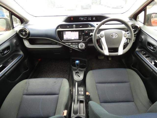 Ref:AUX-20256525 TOYOTA AQUA 2015 - Image 2