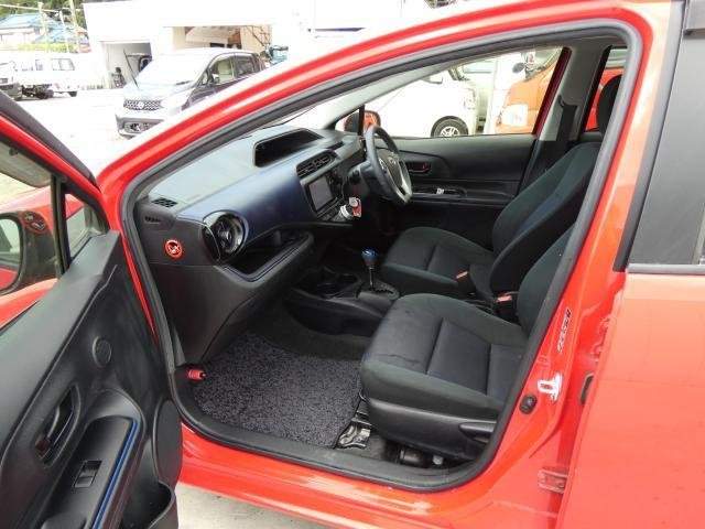 Ref:AUX-20256525 TOYOTA AQUA 2015 - Image 13