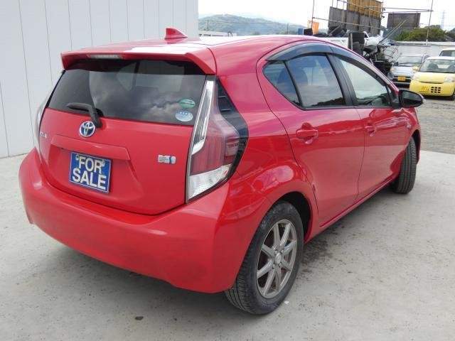 Ref:AUX-20256525 TOYOTA AQUA 2015 - Image 5