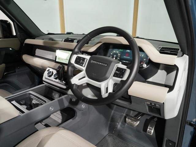 Ref:AUX-20258538 LAND ROVER DEFENDER 2023 - Image 11