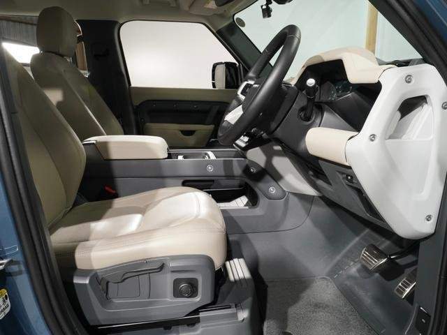 Ref:AUX-20258538 LAND ROVER DEFENDER 2023 - Image 13