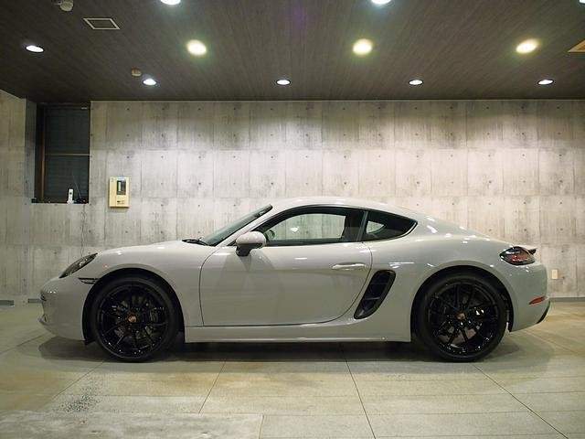 Ref:AUX-20263185 PORSCHE 718 CAYMAN 2024 - Image 12