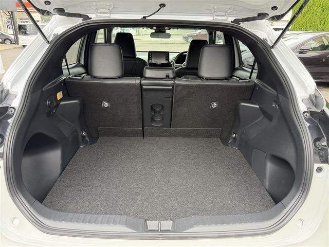 Ref:AUX-20274132 TOYOTA YARIS CROSS 2024 - Image 11