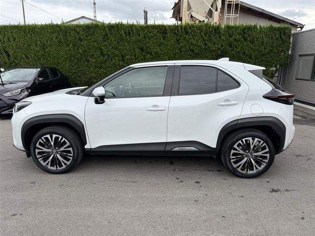 Ref:AUX-20274132 TOYOTA YARIS CROSS 2024 - Image 3