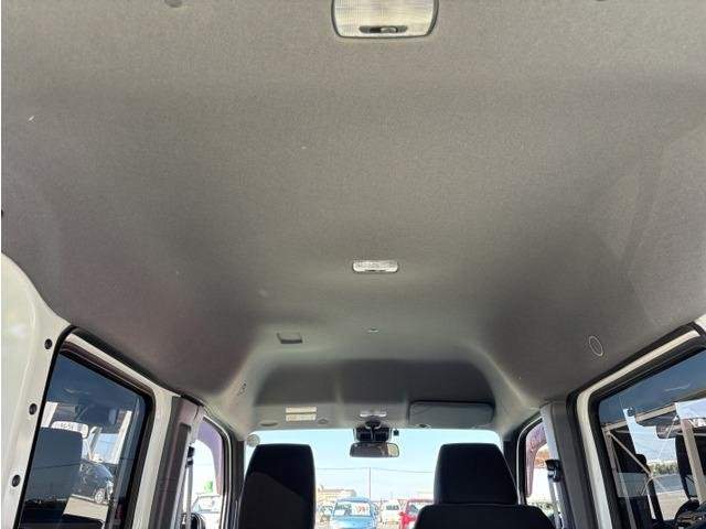 Ref:AUX-20275593 HONDA N-VAN 2022 - Image 17