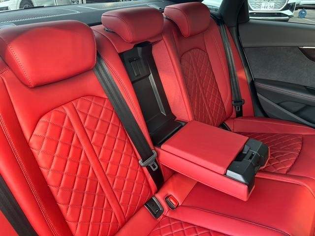 Ref:AUX-20275698 AUDI S4 2024 - Image 5