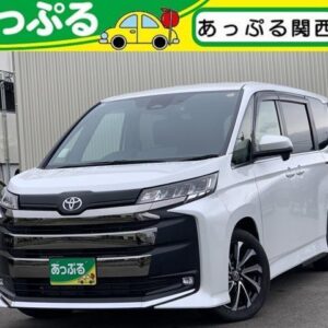 2025 Toyota Noah pearl gasoline used car Japan export