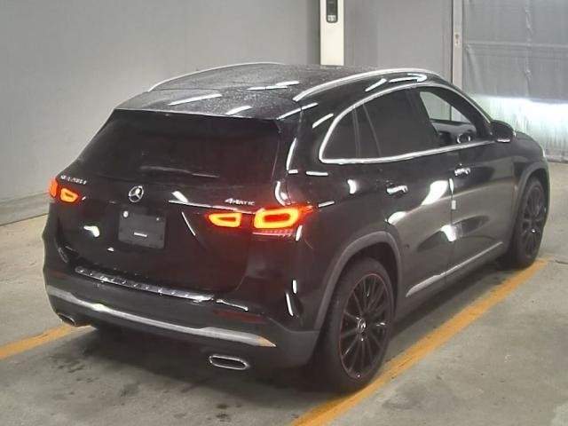 Ref:AUX-20280901 MERCEDES BENZ GLA-CLASS 2020 - Image 4