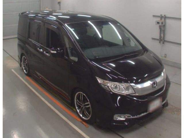 Ref:AUX-20292056 HONDA STEPWAGON SPADA 2015