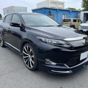 2017 Toyota Harrier black gasoline used car Japan export