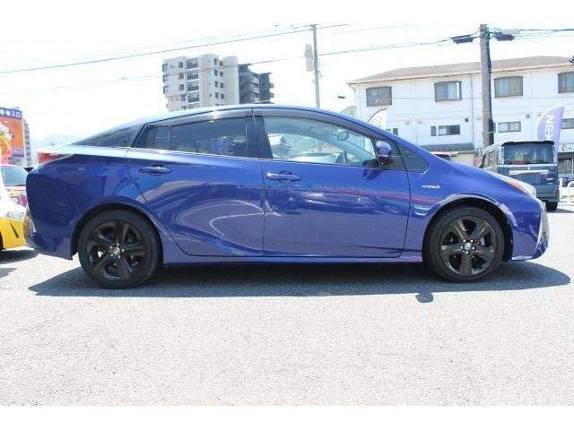 Ref:AUX-20297884 TOYOTA PRIUS 2017 - Image 2