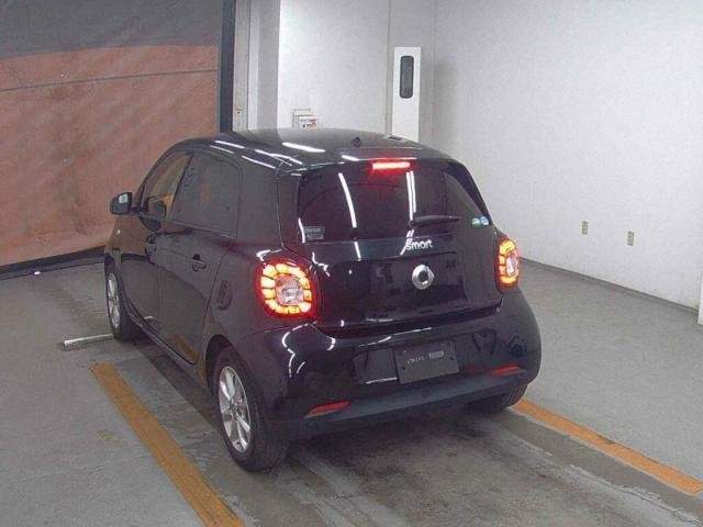 Ref:AUX-20298135 MCC SMART SMART FOR FOUR 2017 - Image 2