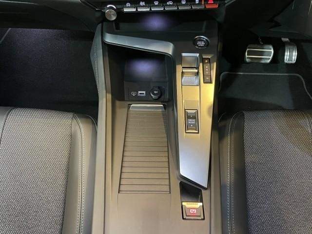 Ref:AUX-20313637 PEUGEOT 308 2023 - Image 16