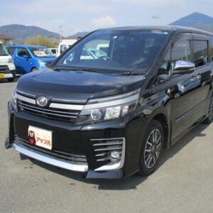 2017 Toyota Voxy black gasoline used car Japan export