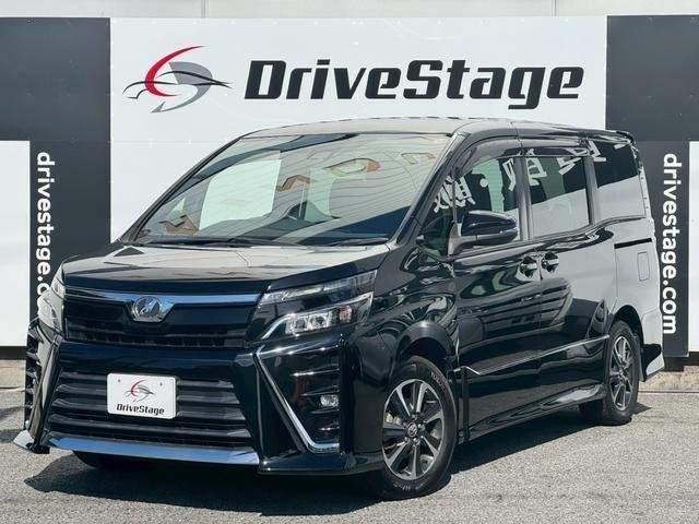 Ref:AUX-20329318 TOYOTA VOXY 2018