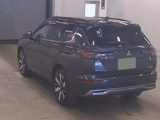 Ref:AUX-20330383 MITSUBISHI OUTLANDER PHEV 2024 - Image 2
