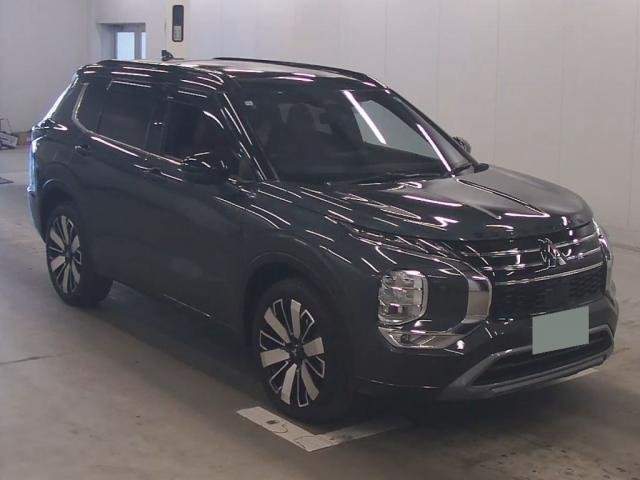 Ref:AUX-20330383 MITSUBISHI OUTLANDER PHEV 2024 - Image 5