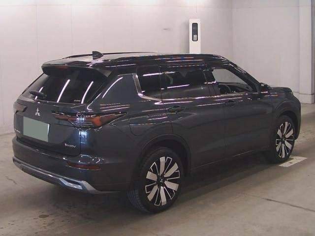 Ref:AUX-20330383 MITSUBISHI OUTLANDER PHEV 2024 - Image 6