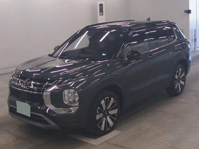 Ref:AUX-20330383 MITSUBISHI OUTLANDER PHEV 2024