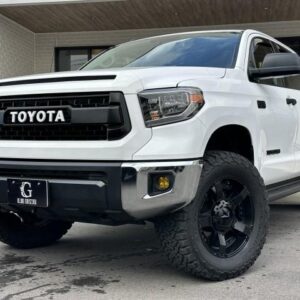 2017 America Toyota Tundra white gasoline used car Japan export