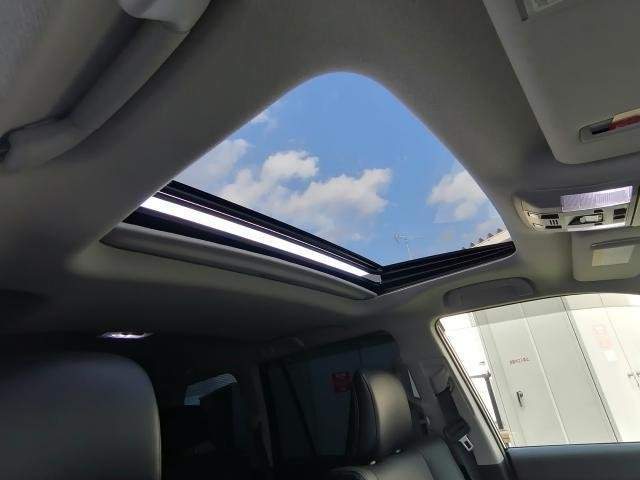 Ref:AUX-20370814 TOYOTA LAND CRUISER PRADO 2022 - Image 5