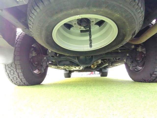 Ref:AUX-20370814 TOYOTA LAND CRUISER PRADO 2022 - Image 9