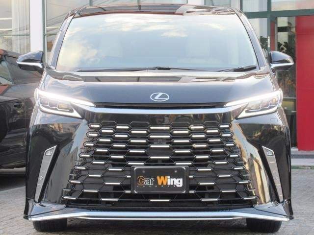 Ref:AUX-20371072 LEXUS LM 2025 - Image 2