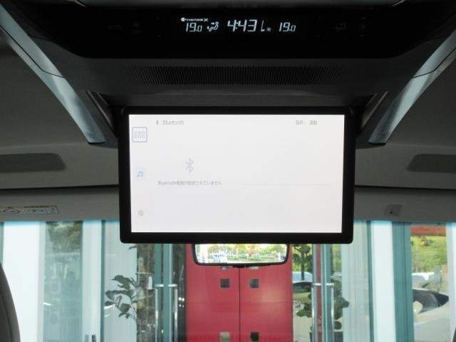 Ref:AUX-20371072 LEXUS LM 2025 - Image 14