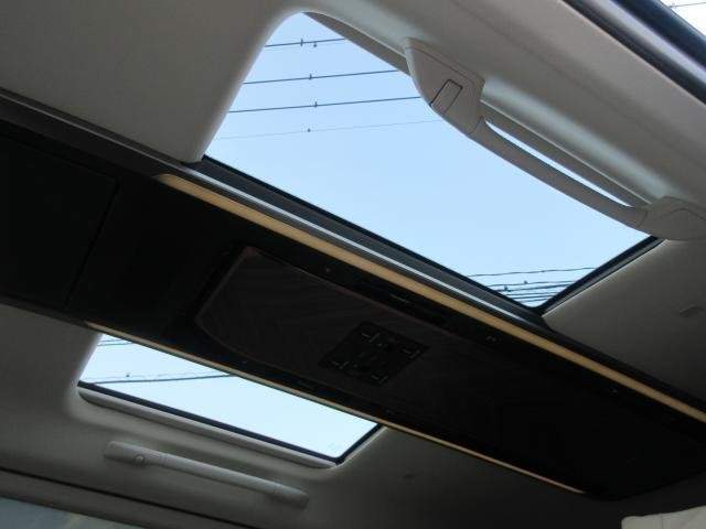 Ref:AUX-20371072 LEXUS LM 2025 - Image 15