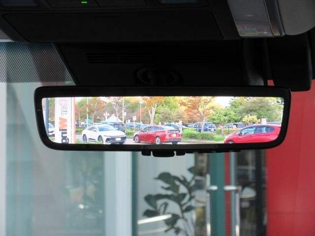 Ref:AUX-20371072 LEXUS LM 2025 - Image 18