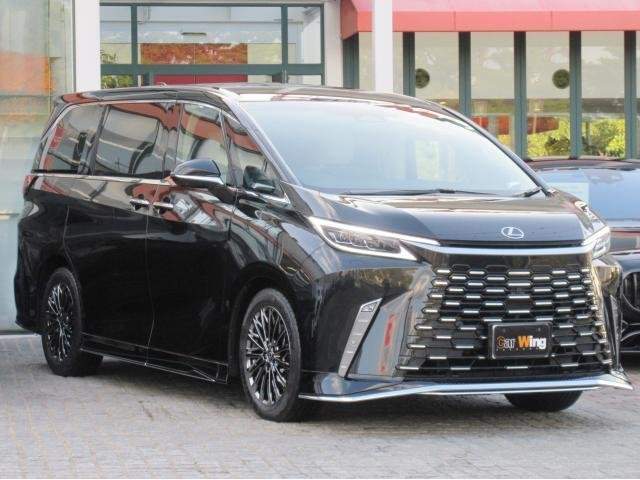 Ref:AUX-20371072 LEXUS LM 2025 - Image 3