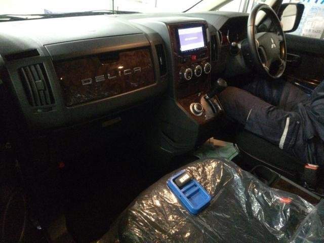 Ref:AUX-20388371 MITSUBISHI DELICA D:5 2015 - Image 3