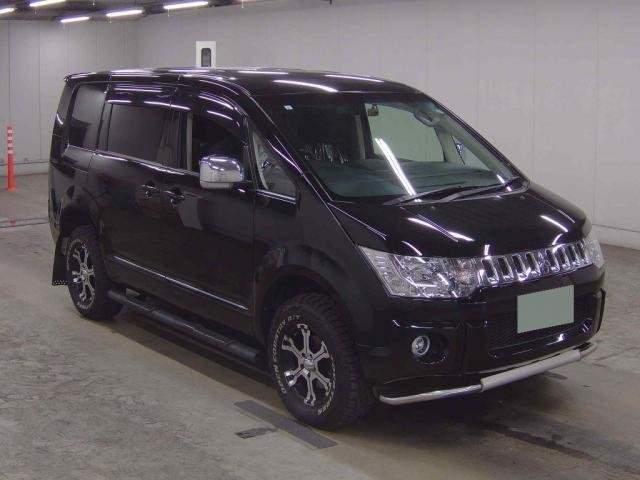 Ref:AUX-20388371 MITSUBISHI DELICA D:5 2015