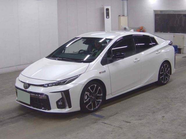 Ref:AUX-20388390 TOYOTA PRIUS PHV 2019